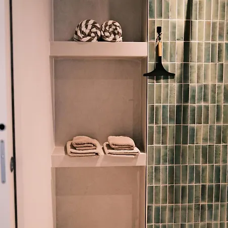 New, Fully Equipped 1-bedroom Apartment, Tennis, 2 Bikes Included, Ac Сеньос